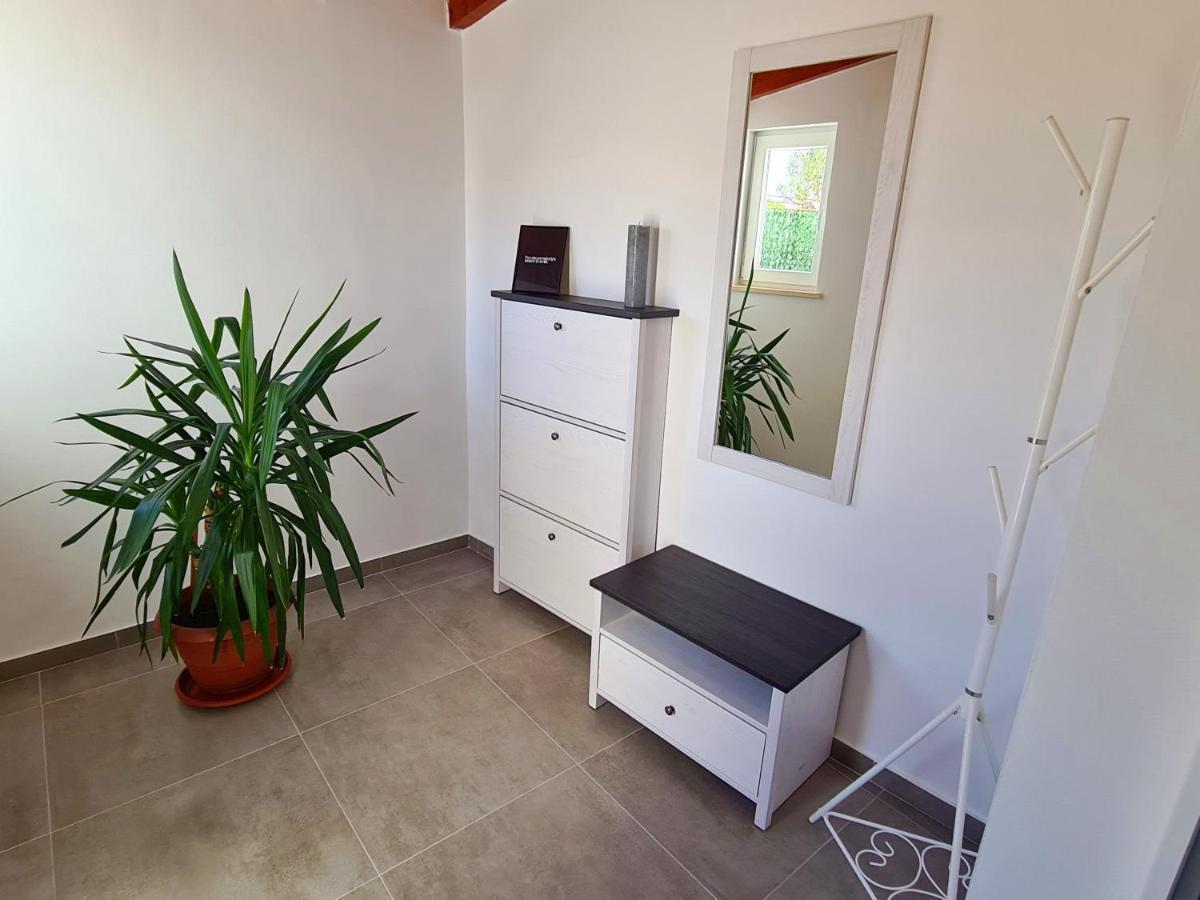 Apartment Antonio Banjole Buitenkant foto
